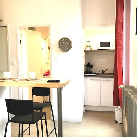 Apartamento Le Castel Lily - Face Aux Parcs - Calme - Centre